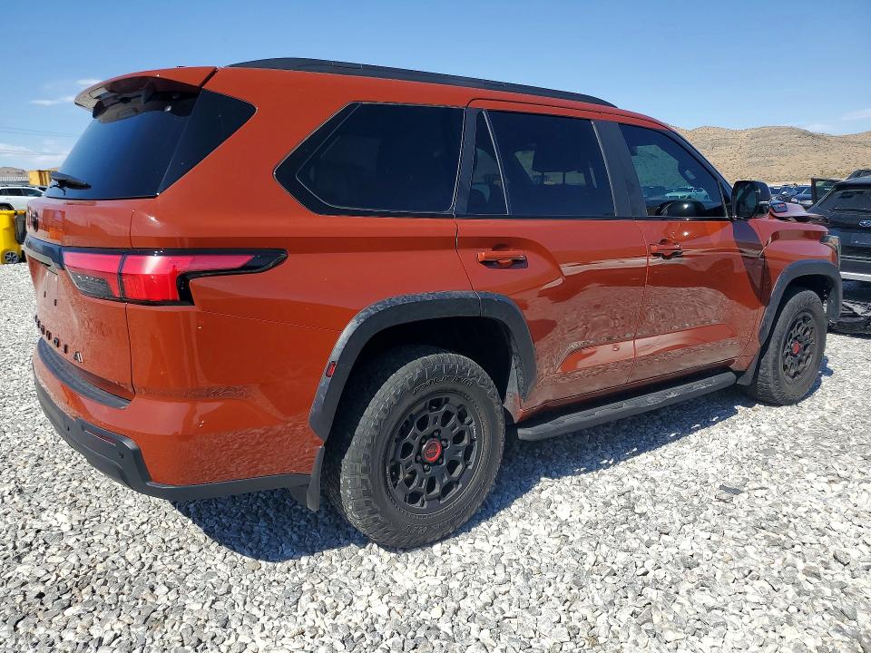 Продажа на аукционе авто 2024 Toyota Sequoia, vin: 7SVAAABA5RX025094, номер лота: 54649346