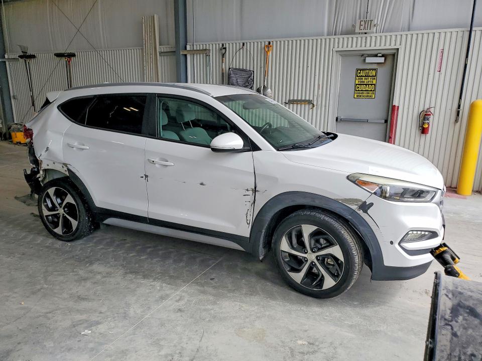 Продажа на аукционе авто 2018 Hyundai Tucson, vin: KM8J33AL5JU771016, номер лота: 54409616