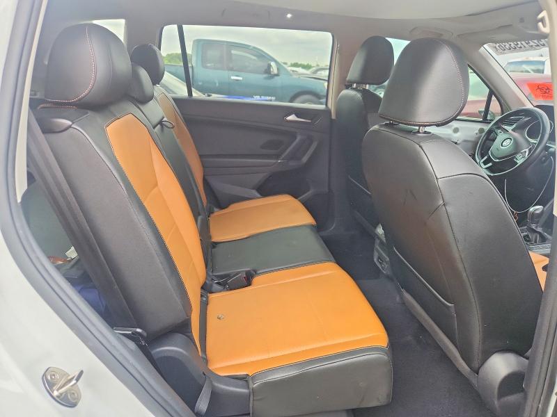 Продаж на аукціоні авто 2018 Volkswagen Tiguan, vin: 3VV3B7AX9JM200077, номер лоту: 52919336