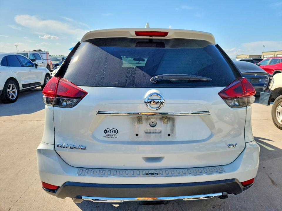 Продажа на аукционе авто 2018 Nissan Rogue, vin: 5N1AT2MT8JC811830, номер лота: 55331146