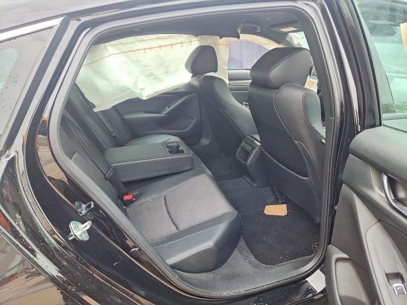 54637536 :رقم المزاد ، 1HGCV1F35NA101866 vin ، 2022 Honda Accord مزاد بيع