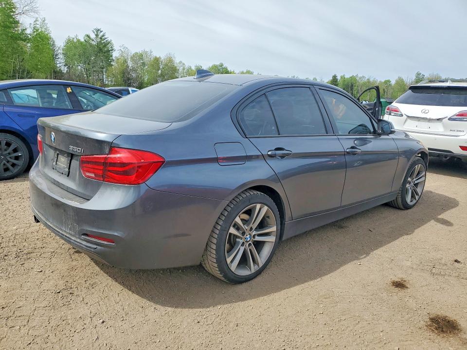 54671956 :رقم المزاد ، WBA8D9C58JEM31819 vin ، 2018 Bmw 330 مزاد بيع