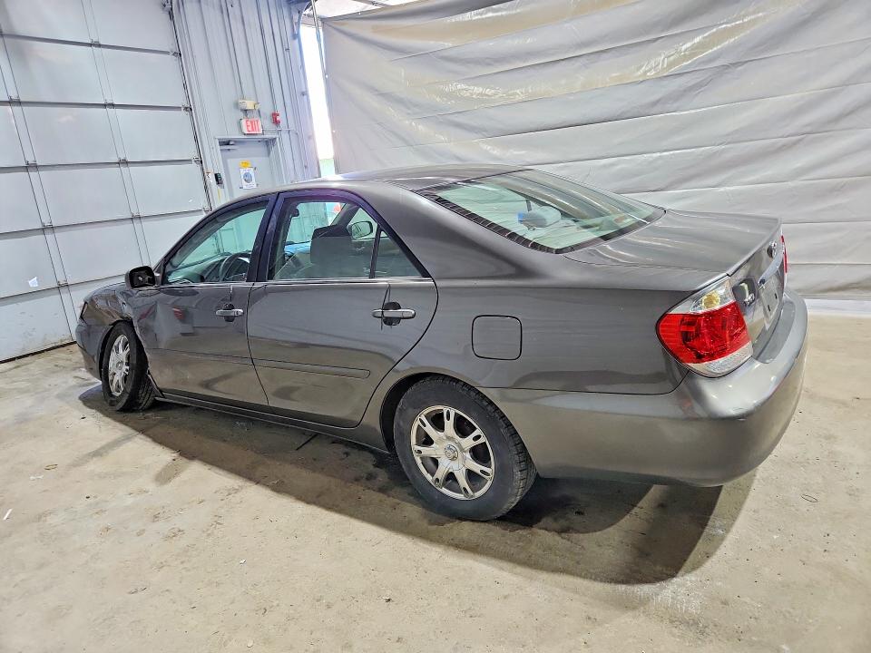 Продажа на аукционе авто 2005 Toyota Camry, vin: 4T1BE32K55U983361, номер лота: 52803866