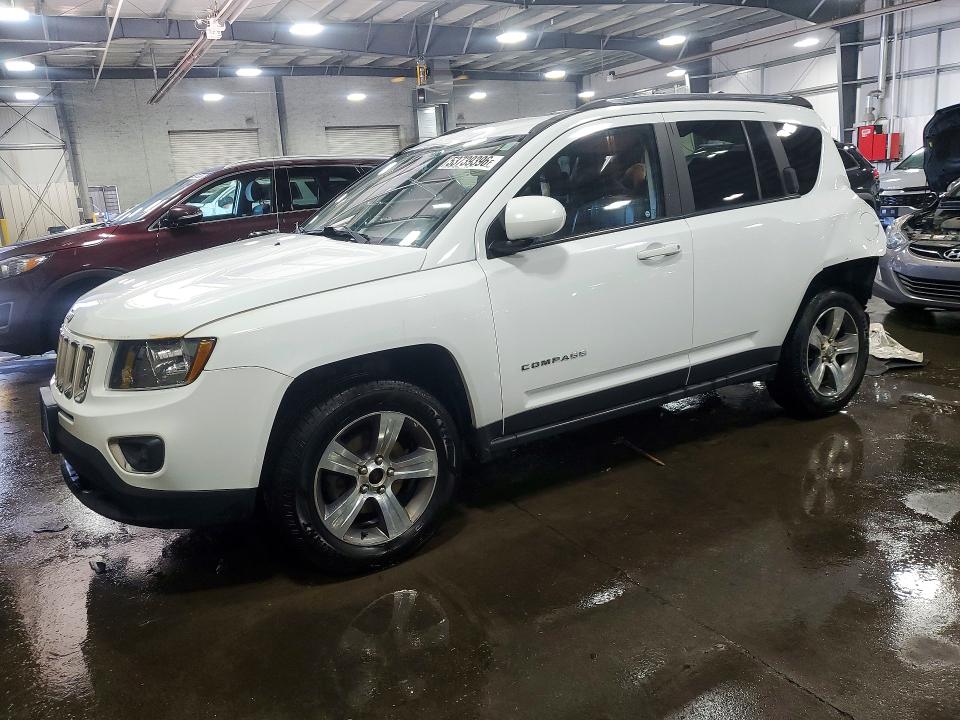 2017 Jeep Compass მანქანა იყიდება აუქციონზე, vin: 1C4NJDEB7HD153404, აუქციონის ნომერი: 53739396