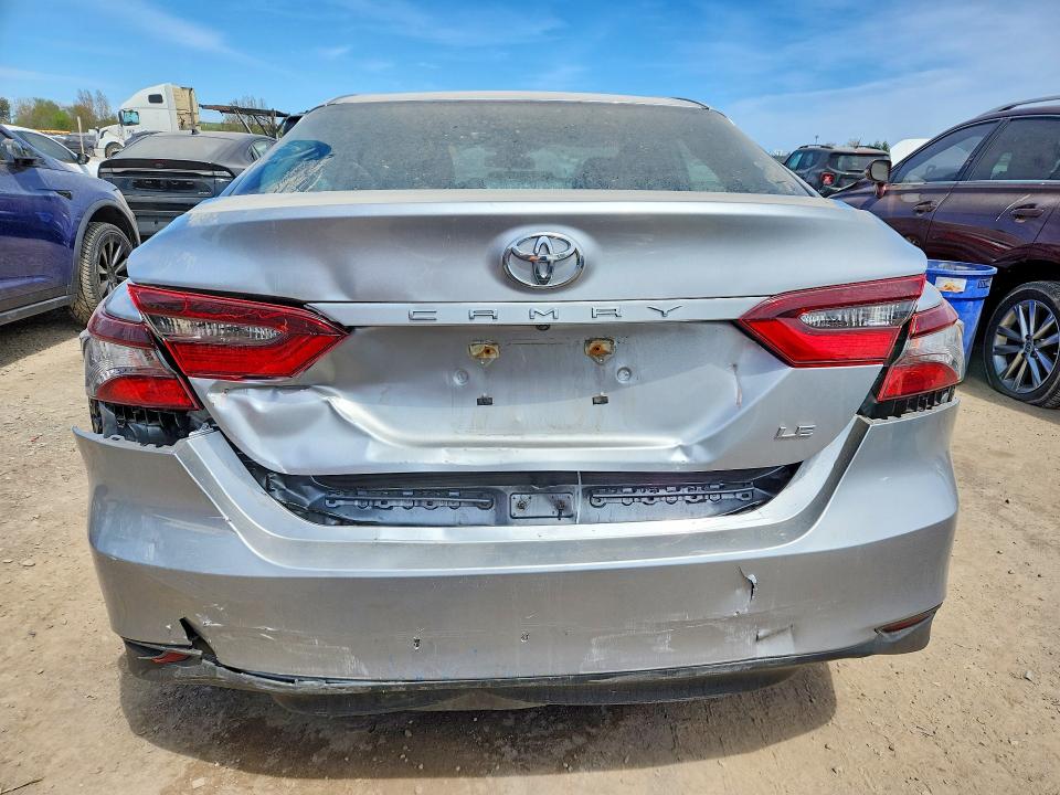 Продаж на аукціоні авто 2021 Toyota Camry, vin: 4T1C11AK7MU571334, номер лоту: 54471986