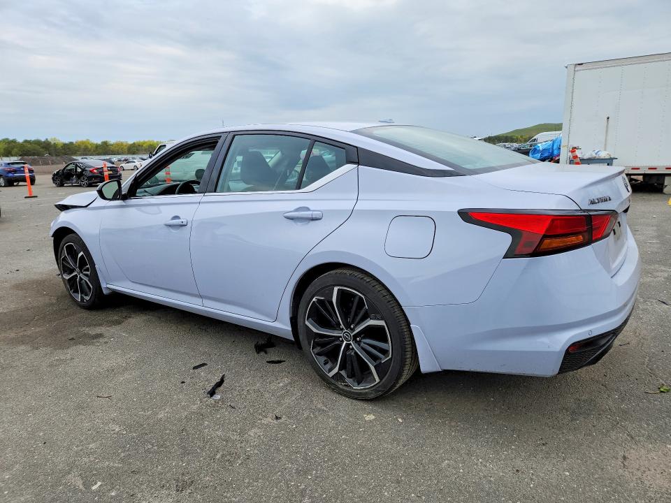 53105236 :رقم المزاد ، 1N4BL4CV3SN344965 vin ، 2025 Nissan Altima مزاد بيع