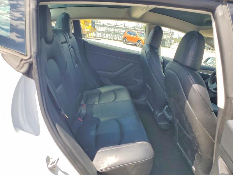 Продажа на аукционе авто 2022 Tesla Model 3, vin: 5YJ3E1EB6NF199899, номер лота: 52992896