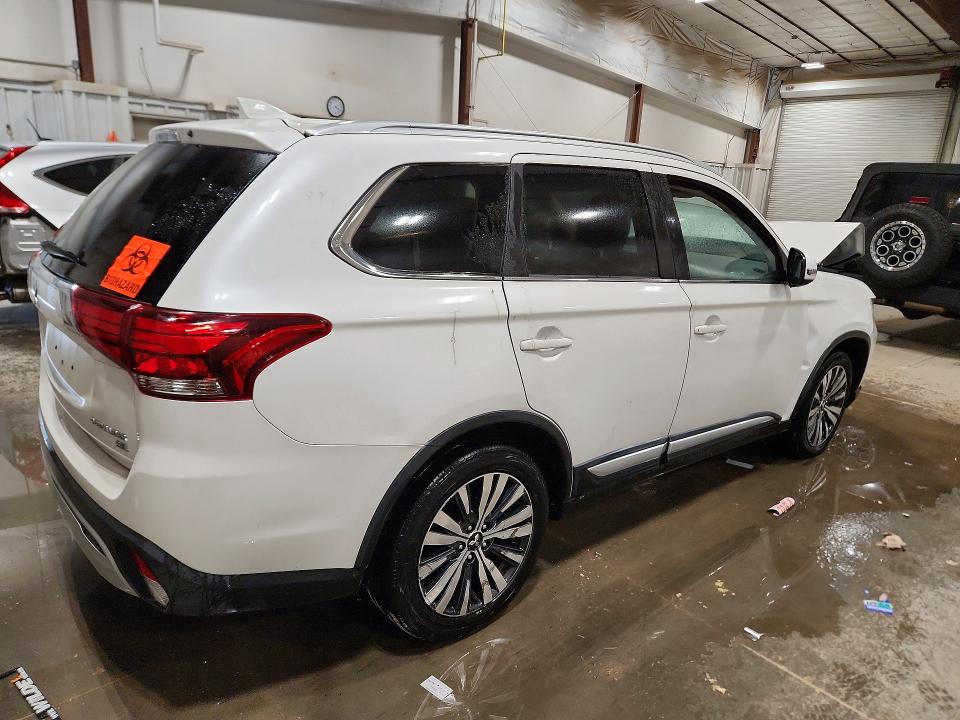 Продажа на аукционе авто 2019 Mitsubishi Outlander, vin: JA4AZ3A33KZ041686, номер лота: 54761986
