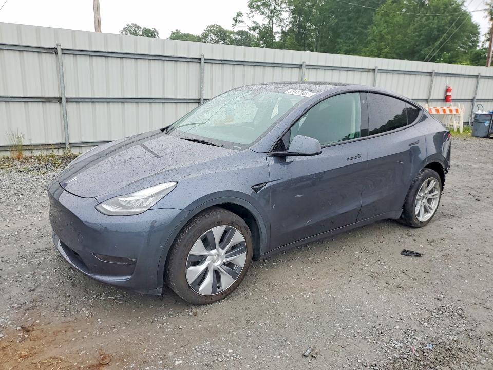 Auction sale of the 2022 Tesla Model Y, vin: 7SAYGDEE1NA015450, lot number: 53917806