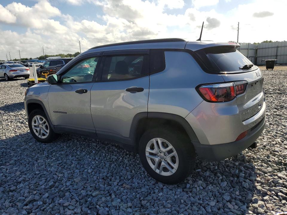 2018 Jeep Compass მანქანა იყიდება აუქციონზე, vin: 3C4NJDAB6JT422806, აუქციონის ნომერი: 54159236