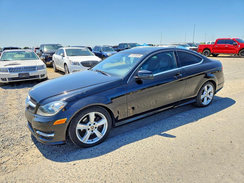 2014 Mercedes-benz C მანქანა იყიდება აუქციონზე, vin: WDDGJ4HBXEG209078, აუქციონის ნომერი: 52526596