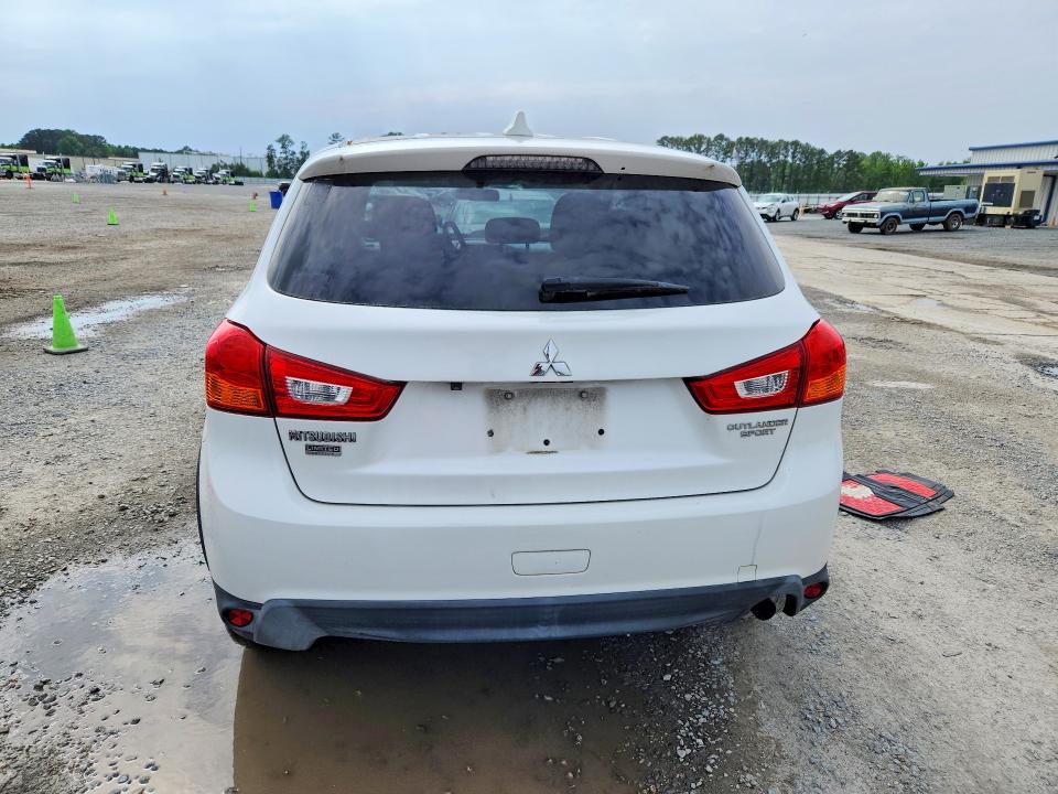 53105686 :رقم المزاد ، JA4AP3AU6HZ053256 vin ، 2017 Mitsubishi Outlander Sport مزاد بيع