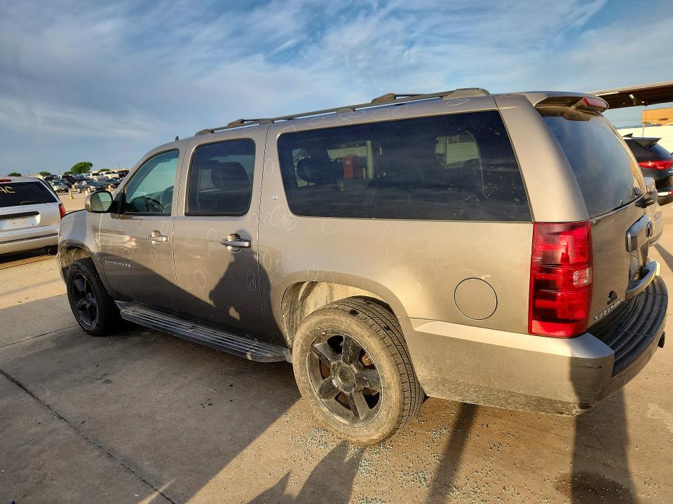 Продажа на аукционе авто 2009 Chevrolet Suburban, vin: 1GNFC26039J123519, номер лота: 52702926