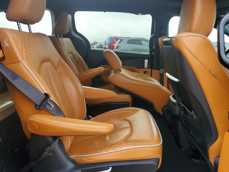Продаж на аукціоні авто 2022 Chrysler Pacifica, vin: 2C4RC1N75NR175545, номер лоту: 51860736