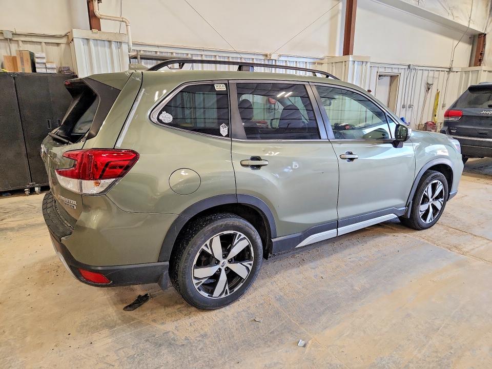 Продажа на аукционе авто 2020 Subaru Forester, vin: JF2SKAXC0LH443877, номер лота: 52420406
