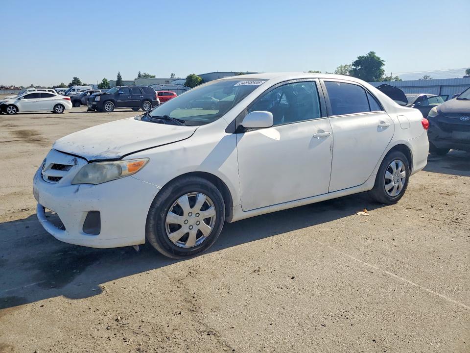54698556 :رقم المزاد ، 2T1BU4EE5BC653523 vin ، 2011 Toyota Corolla مزاد بيع
