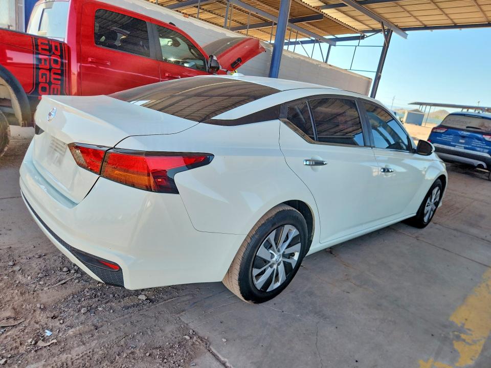 2020 Nissan Altima მანქანა იყიდება აუქციონზე, vin: 1N4BL4BVXLN322450, აუქციონის ნომერი: 53453046