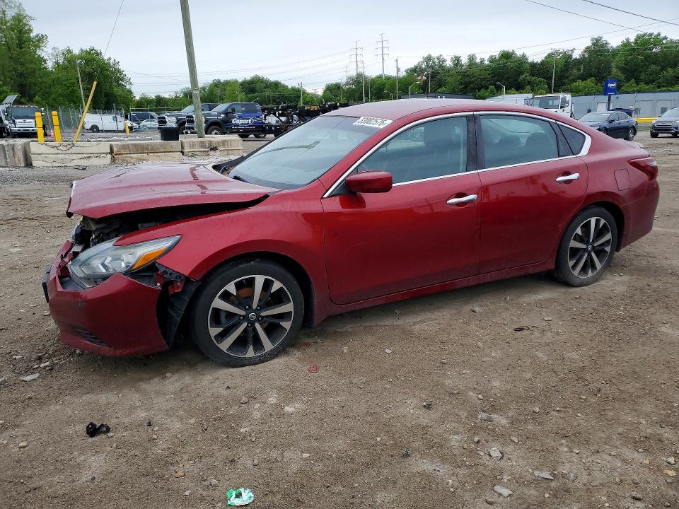 53002576 :رقم المزاد ، 1N4AL3AP4JC121659 vin ، 2018 Nissan Altima مزاد بيع