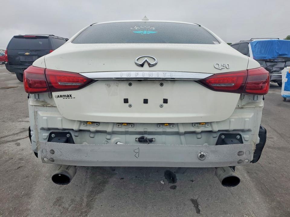 52402256 :رقم المزاد ، JN1EV7AP5JM357117 vin ، 2018 Infiniti Q50 مزاد بيع