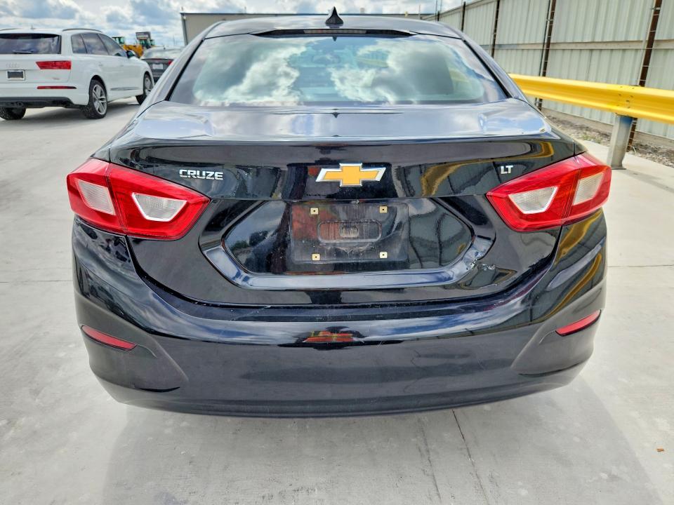 Продажа на аукционе авто 2018 Chevrolet Cruze, vin: 1G1BE5SM6J7170114, номер лота: 55184836