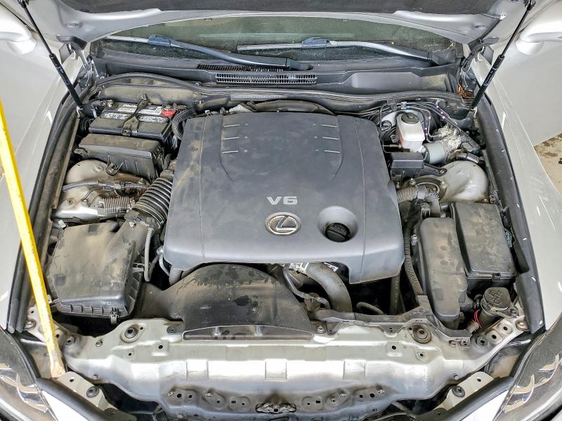 52078246 :رقم المزاد ، JTHBF5C22B2101919 vin ، 2011 Lexus Is مزاد بيع