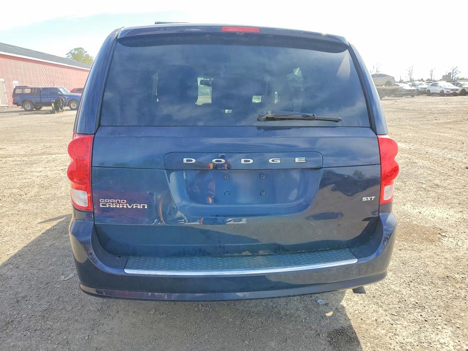 2015 Dodge Grand Caravan მანქანა იყიდება აუქციონზე, vin: 2C4RDGBGXFR502916, აუქციონის ნომერი: 52815496