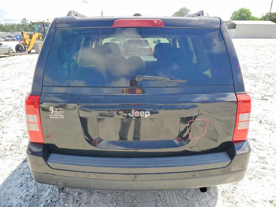 53232066 :رقم المزاد ، 1C4NJPBB4FD115891 vin ، 2015 Jeep Patriot مزاد بيع