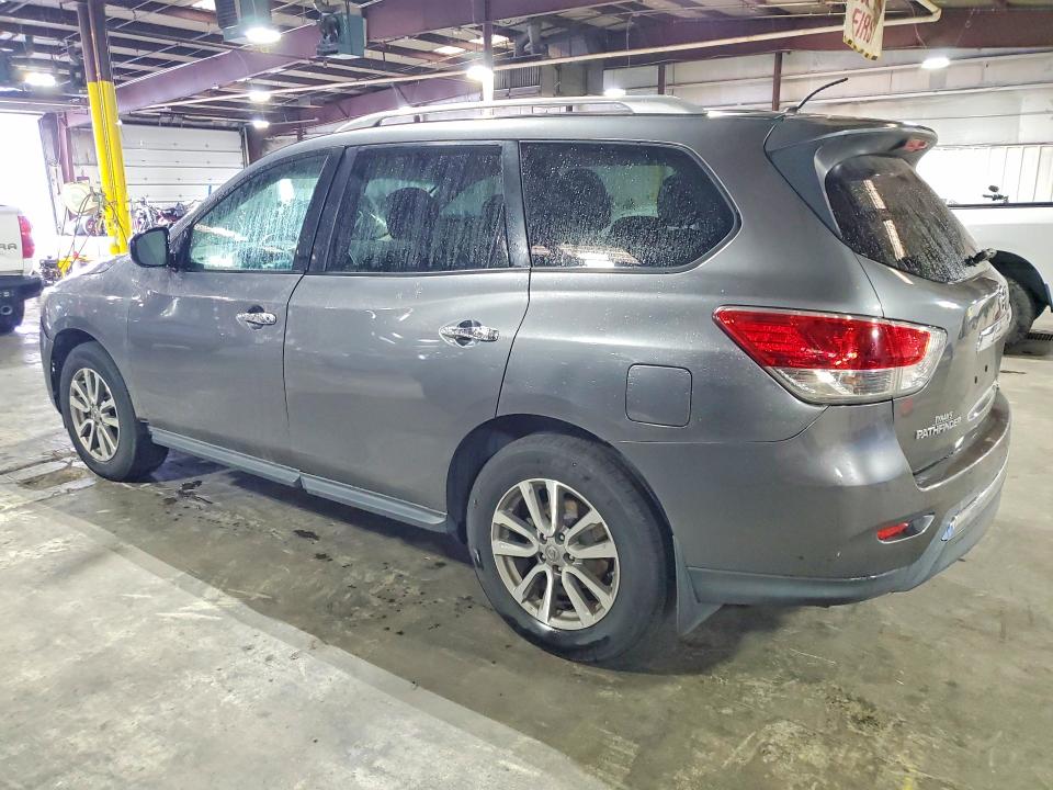 Продажа на аукционе авто 2015 Nissan Pathfinder, vin: 5N1AR2MM0FC699779, номер лота: 52434386
