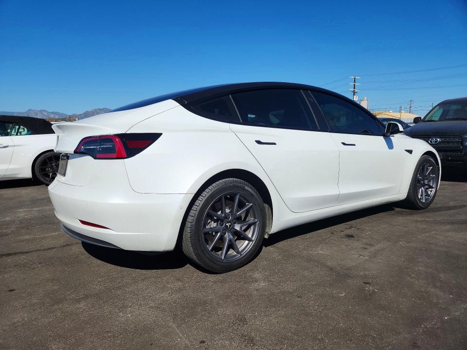 2021 Tesla Model 3 მანქანა იყიდება აუქციონზე, vin: 5YJ3E1EA6MF013638, აუქციონის ნომერი: 52885036