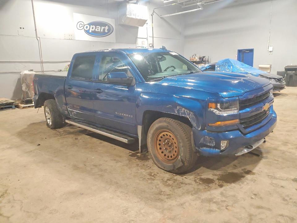 51789316 :رقم المزاد ، 3GCUKREC3JG120911 vin ، 2018 Chevrolet Silverado مزاد بيع