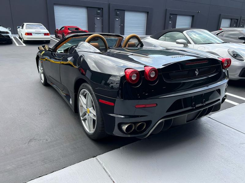 53612646 :رقم المزاد ، ZFFEW59A060150312 vin ، 2006 Ferrari F430 مزاد بيع
