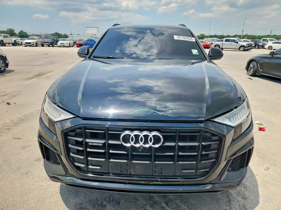 52102826 :رقم المزاد ، WA1EVAF16KD039372 vin ، 2019 Audi Q8 مزاد بيع