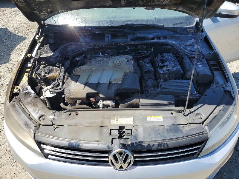 2013 Volkswagen Jetta მანქანა იყიდება აუქციონზე, vin: 3VWLL7AJ8DM376692, აუქციონის ნომერი: 54699496