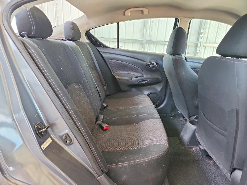 51863906 :رقم المزاد ، 3N1CN7AP4KL865033 vin ، 2019 Nissan Versa مزاد بيع