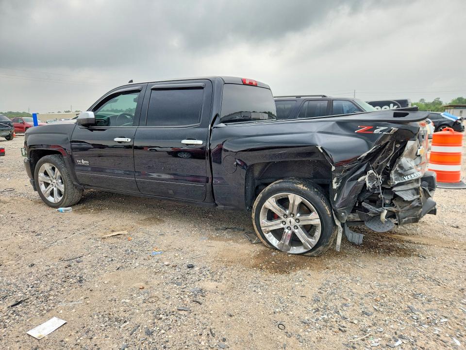 Продаж на аукціоні авто 2018 Chevrolet Silverado, vin: 3GCUKREC7JG541014, номер лоту: 51757226