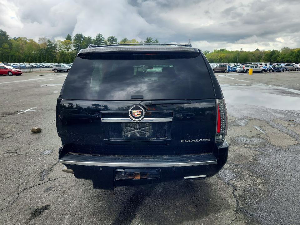 2014 Cadillac Escalade მანქანა იყიდება აუქციონზე, vin: 1GYS4JEF0ER161672, აუქციონის ნომერი: 53080726