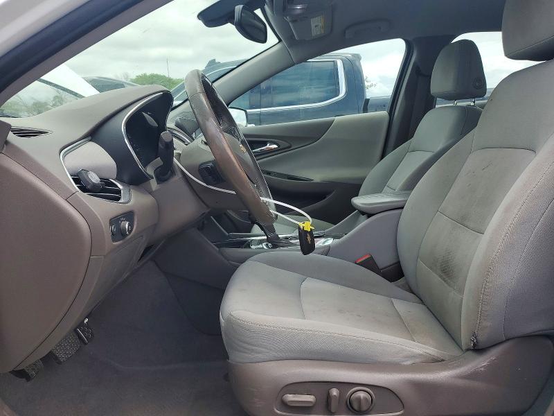 55506656 :رقم المزاد ، 1G1ZE5ST8HF133703 vin ، 2017 Chevrolet Malibu مزاد بيع