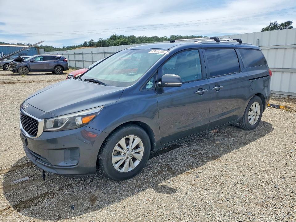 55447796 :رقم المزاد ، KNDMB5C12H6245078 vin ، 2017 Kia Sedona مزاد بيع