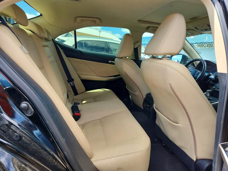 Продажа на аукционе авто 2016 Lexus Is, vin: JTHCM1D22G5009748, номер лота: 51852366