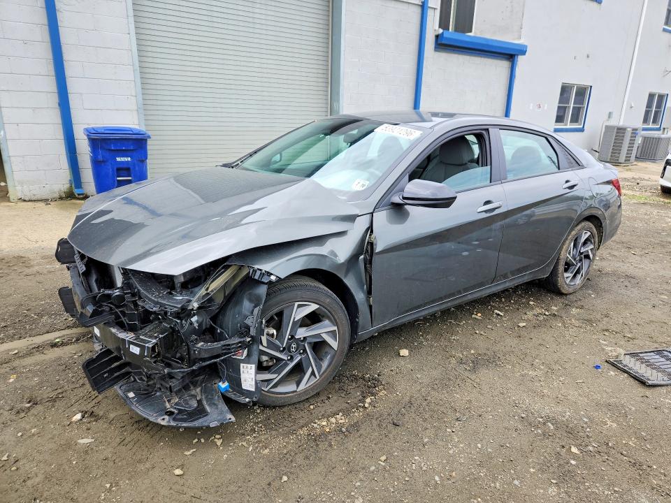 2025 Hyundai Elantra მანქანა იყიდება აუქციონზე, vin: KMHLM4DG2SU992908, აუქციონის ნომერი: 53921296