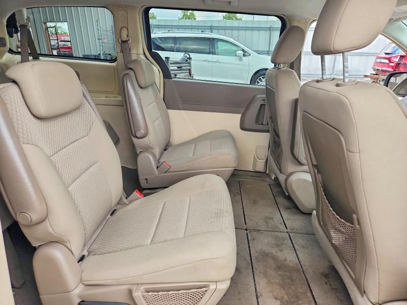 Продаж на аукціоні авто 2010 Chrysler Town Cntry, vin: 2A4RR4DE0AR215051, номер лоту: 53607136