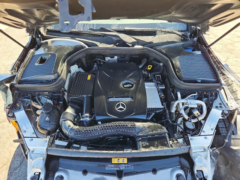 48427926 :رقم المزاد ، WDC0G4KB1JV092929 vin ، 2018 Mercedes-benz Glc مزاد بيع