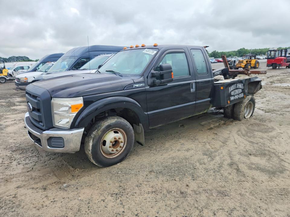 54301776 :رقم المزاد ، 1FD8X3G66GEC74709 vin ، 2016 Ford F350 مزاد بيع