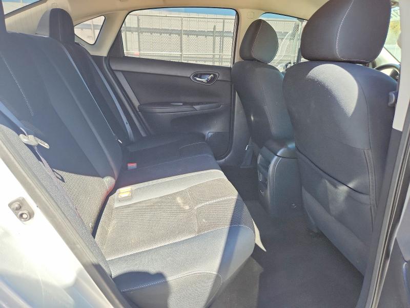 53788136 :رقم المزاد ، 3N1AB7AP8HY309528 vin ، 2017 Nissan Sentra مزاد بيع