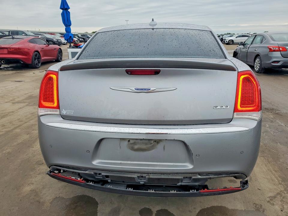 Продаж на аукціоні авто 2018 Chrysler 300, vin: 2C3CCAEG8JH296287, номер лоту: 52043316