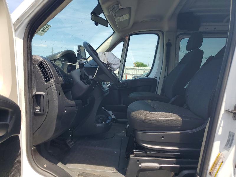 52674786 :رقم المزاد ، 3C6TRVAG4HE525133 vin ، 2017 Ram Promaster 1500 مزاد بيع