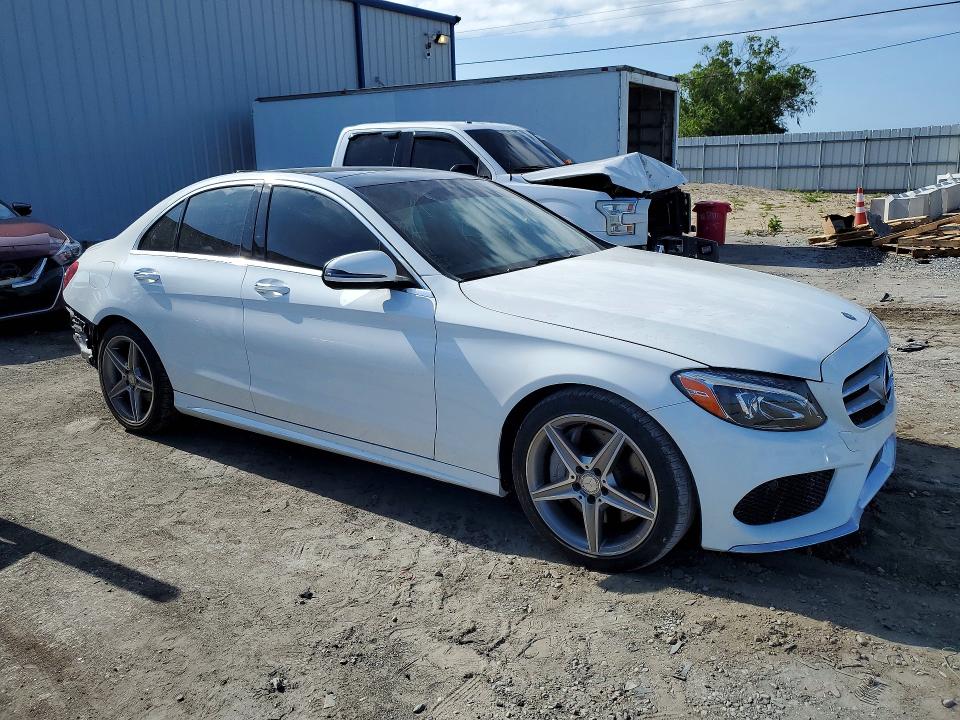 Продажа на аукционе авто 2016 Mercedes-benz C, vin: 55SWF4JB0GU162155, номер лота: 52206196