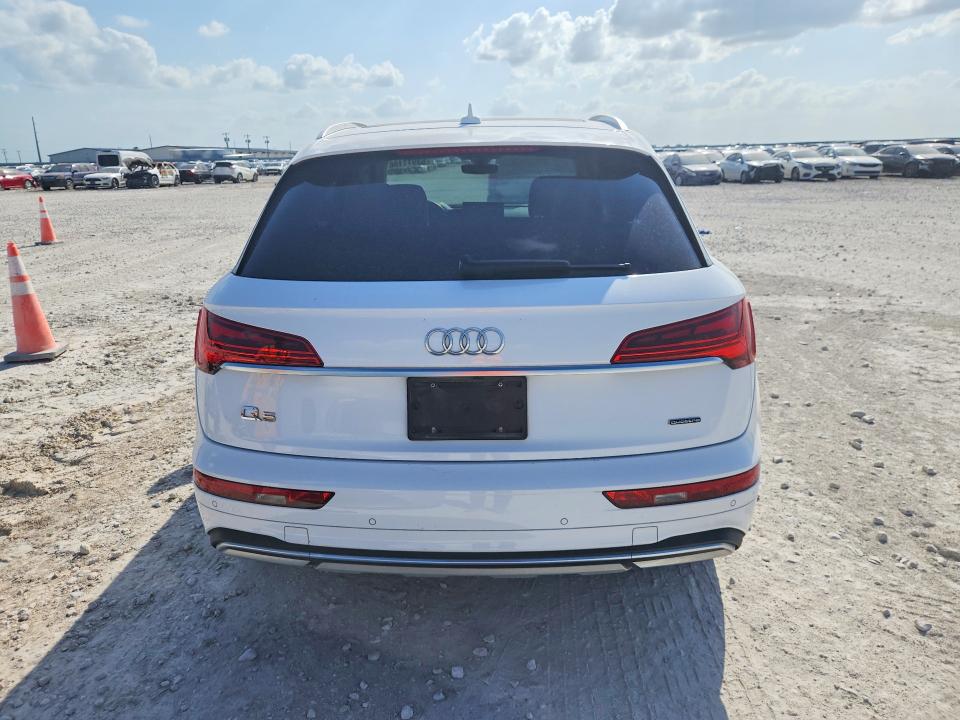 Продажа на аукционе авто 2021 Audi Q5, vin: WA1BAAFY1M2003339, номер лота: 53911166
