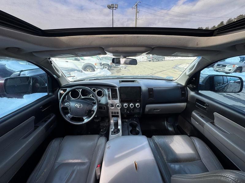 2012 Toyota Sequoia მანქანა იყიდება აუქციონზე, vin: 5TDBM5G17CS002449, აუქციონის ნომერი: 53979236