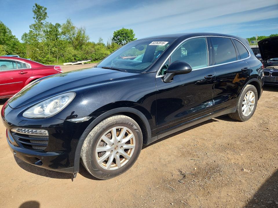 52263916 :رقم المزاد ، WP1AA2A24DLA01930 vin ، 2013 Porsche Cayenne مزاد بيع